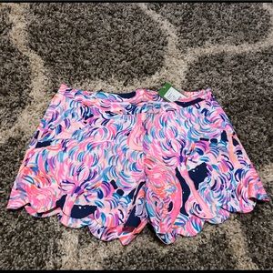 Lilly Pulitzer Magnolia Scalloped Shorts